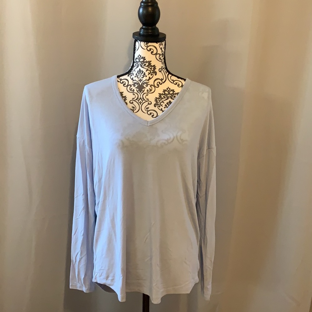 Athleta Cloudlight Long sleeved Shirt